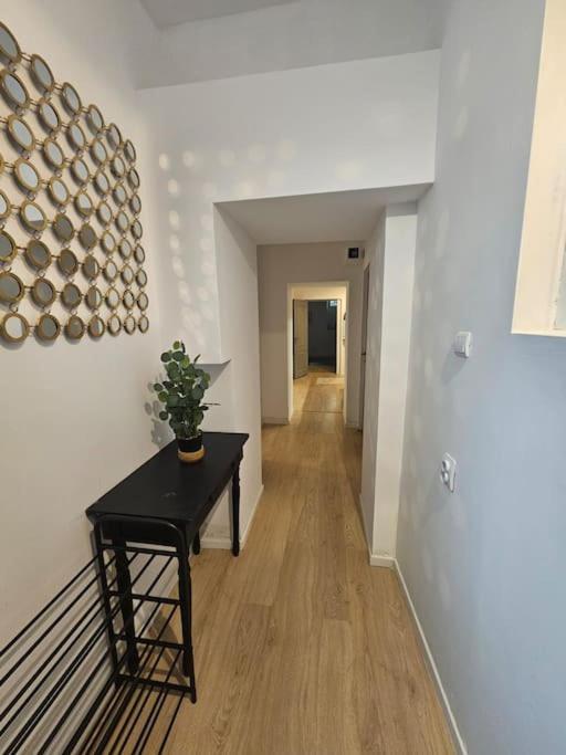 Heart Of City Center 4Br 2Bath 10 Pers Bucareste Exterior foto