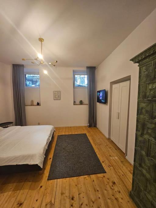 Heart Of City Center 4Br 2Bath 10 Pers Bucareste Exterior foto